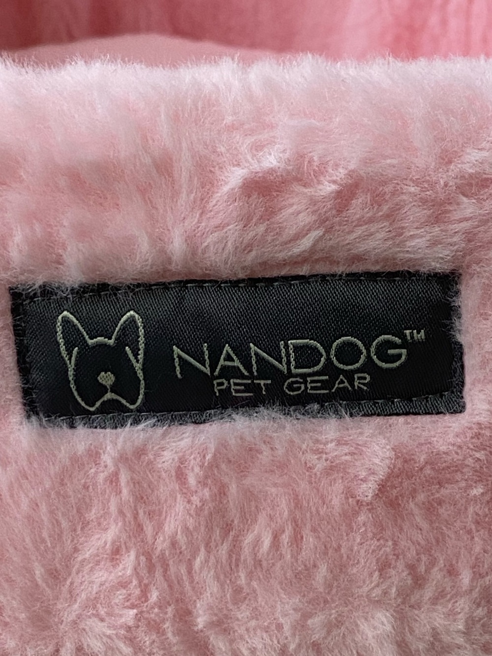 Nandog Pet Gear PINK crown pet bed - Picture 7 of 8